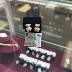 14k earrings ‼️ASK FOR DIANA‼️