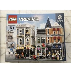 Lego Assembly Square Set #10255 RETIRED SET, BRAND NEW SEALED