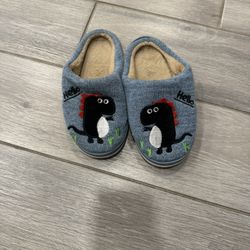 Kids Dinosaur Design Cozy Slippers 