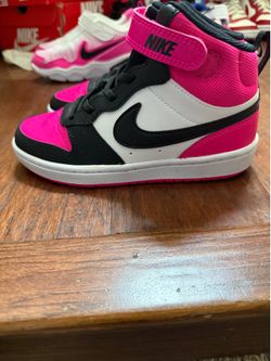 Girls tennis shoes 1Y