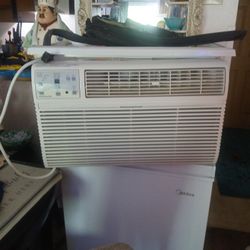 10,000 BTU AIr Conditioner 