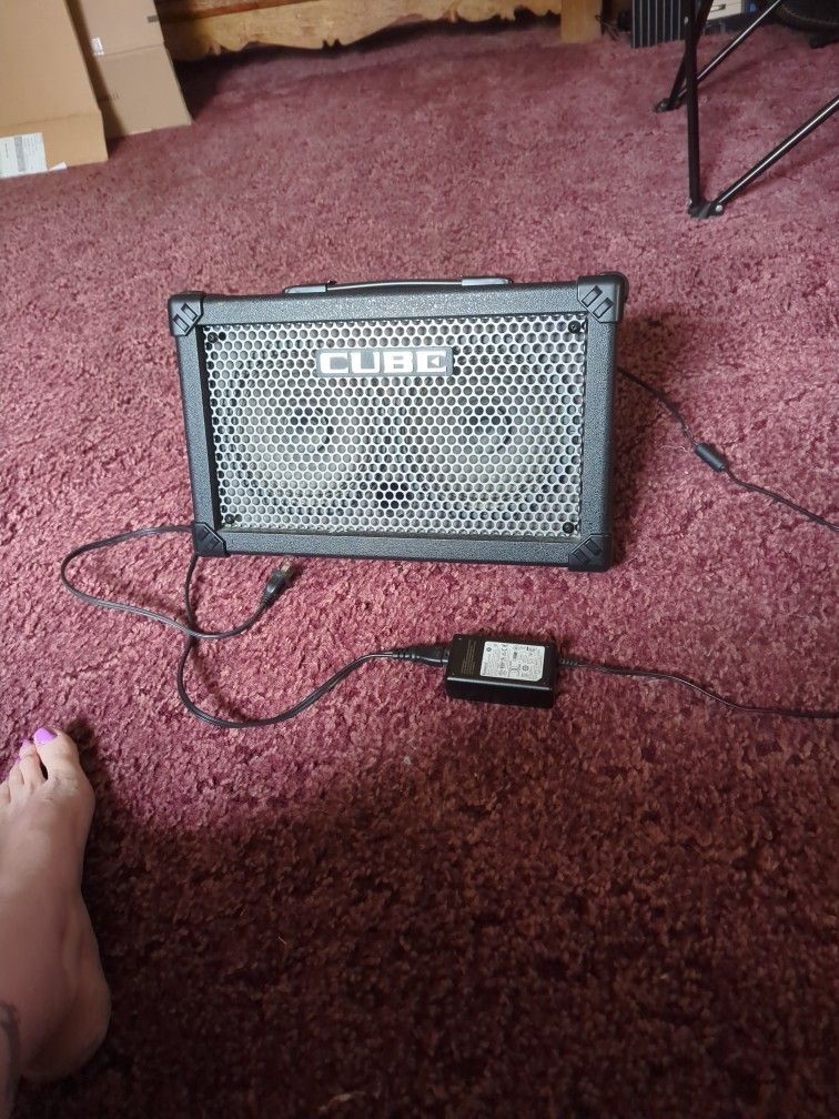 Roland Amplifier Street CUBE