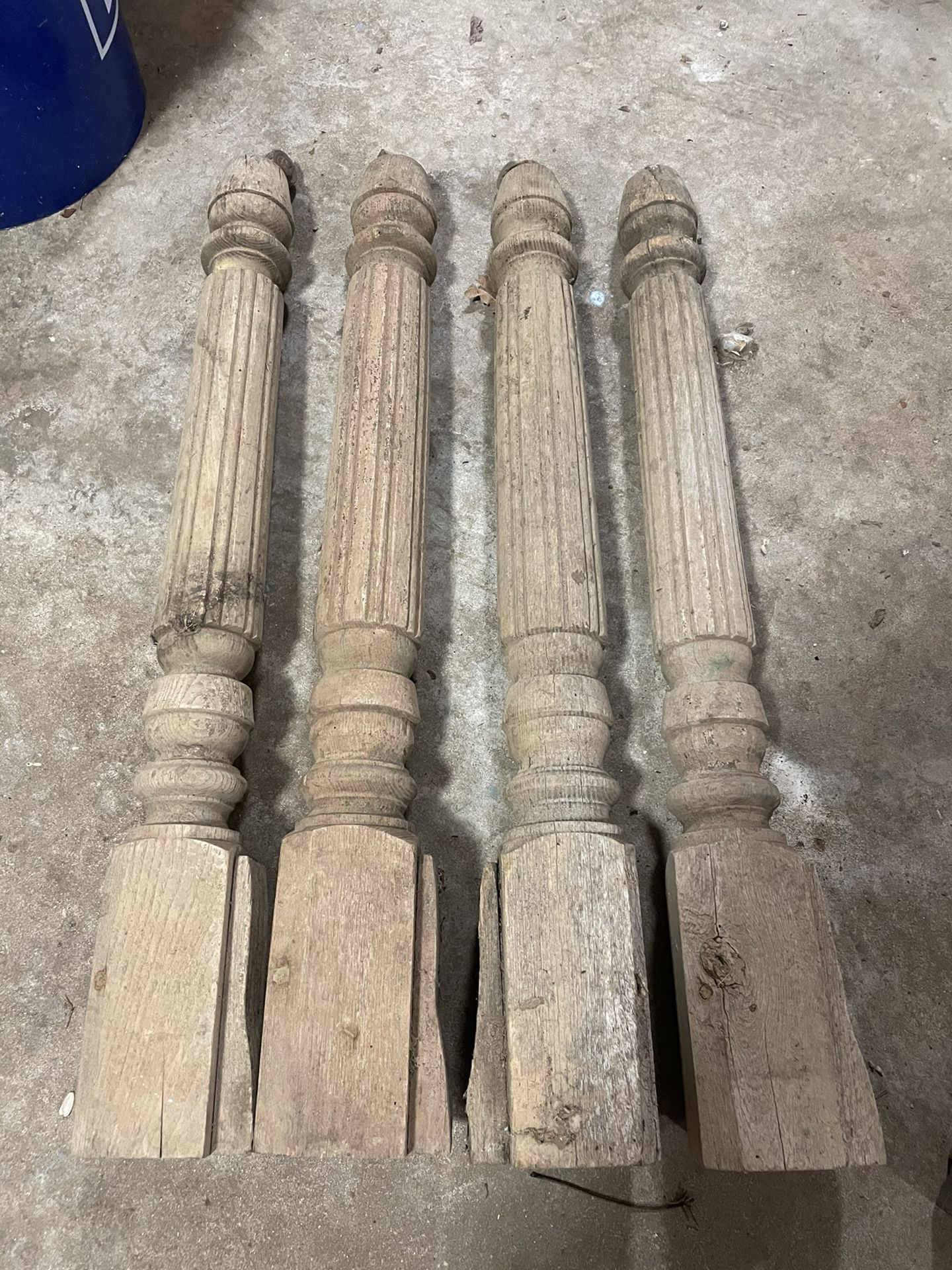 4 Vintage Balusters/table Legs