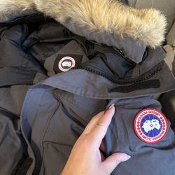 Canada Goose Coat New 1,800 Worth Fits Mens L-XL