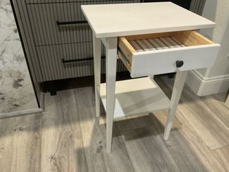 White Accent Table / Nightstand with Drawer & Shelf