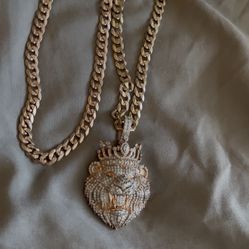 Rose Gold & Vvs Color E Moissanite Pendant Set