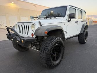 2011 JEEP WRANGLER UNLIMITED SPORT, 4WD, CLEAN AUTO-CHECK, COLD AC, NICE SUV, FINANCE AVAILABLE 🚘