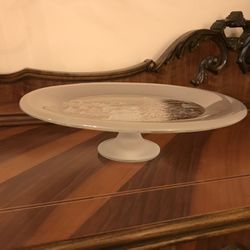 Pedestal cake plate. Frosted Glass.