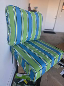 NEW CUSHIONS