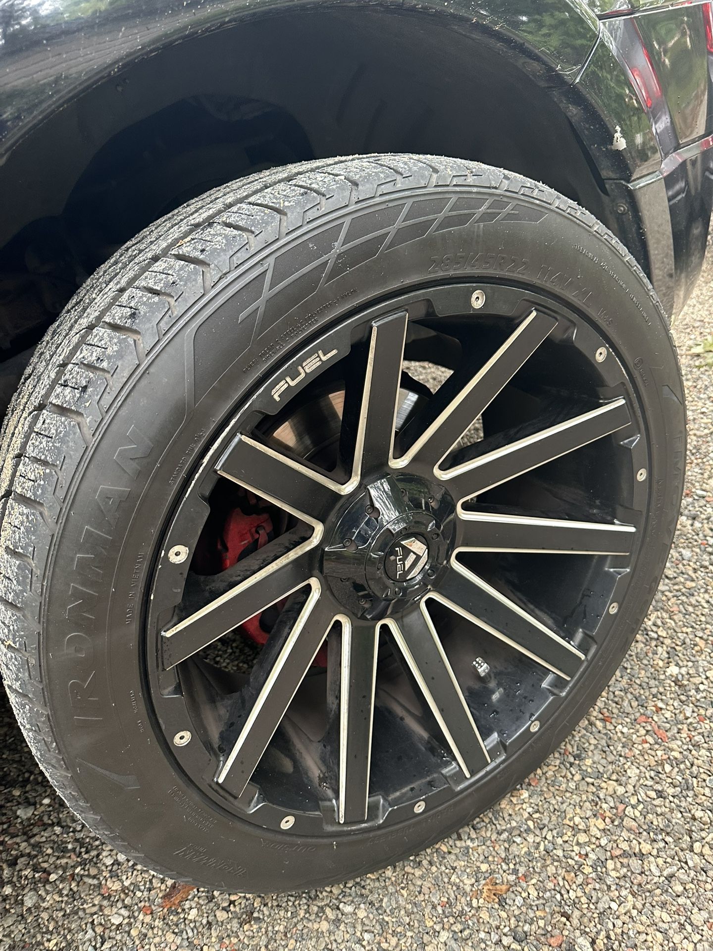 22x12 Ford & Chevy 6 Lugs 