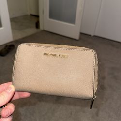 Michael Kors Smartphone Wallet