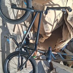 Kink BMX