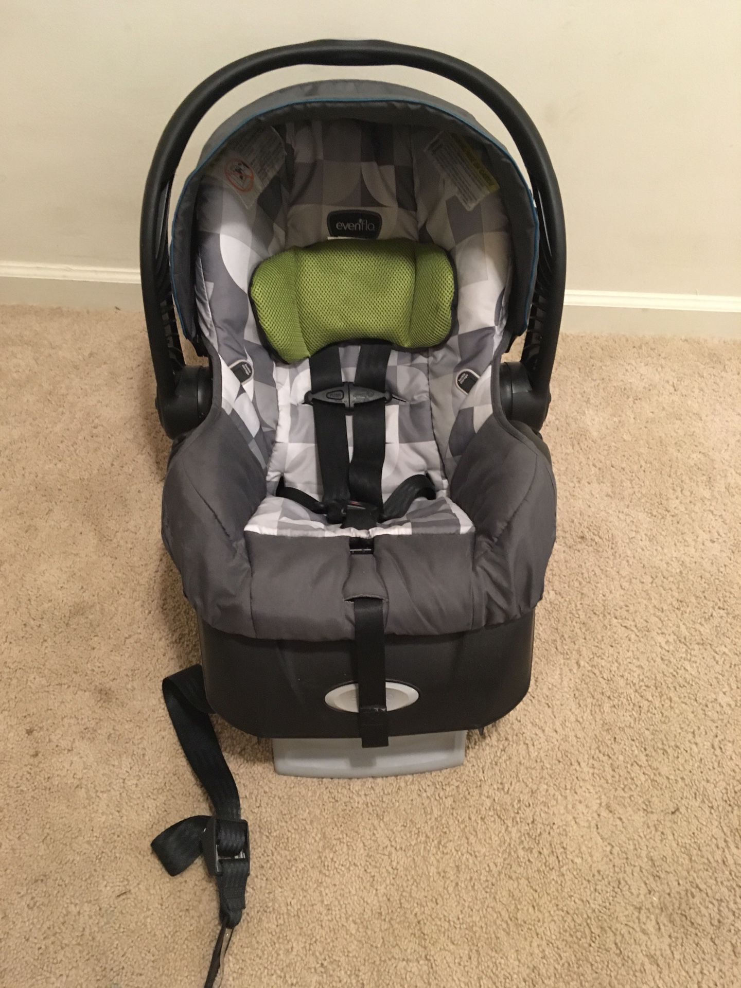 Evenflo infant car seat