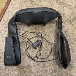 Marnur Shiatsu Neck and Back Massager with Heat/ Car Adapter