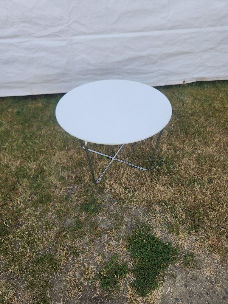Round End Table