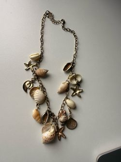 Shell necklace