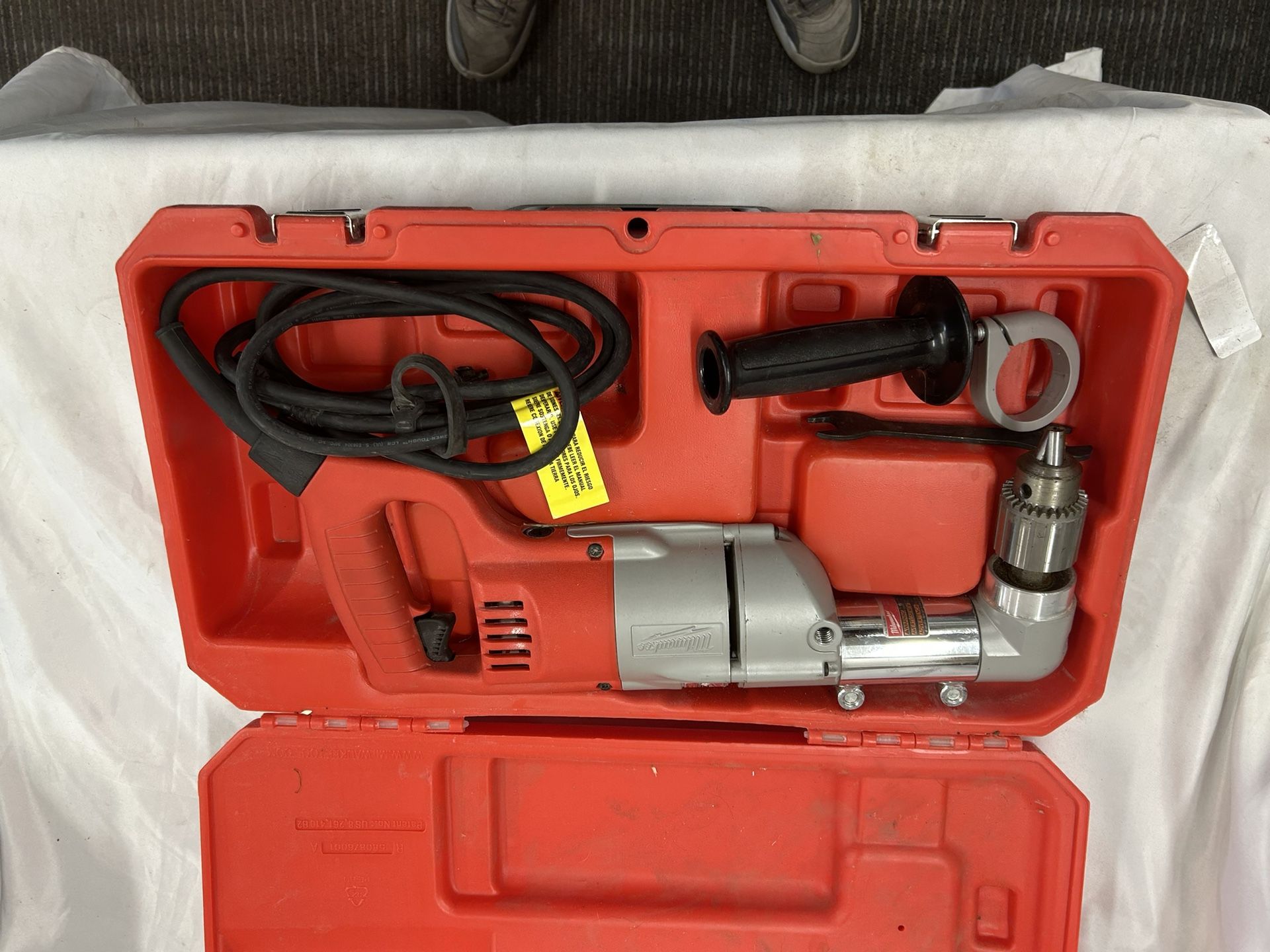 Milwaukee D-Handle Right Angle Drill Kit