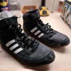 Adidas wrestling shoes 7