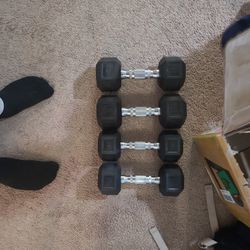 2 Pairs Of Dumbbells