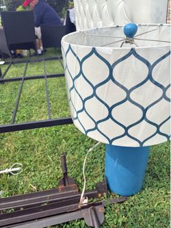 Table lamp