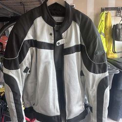 BILT Men's XL Padded Motorcycle Jacket Black & white zip out quilted liner