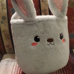 EASTER BUNNY RABBIT PLUSH EASTER XAMDY / EGGS BASKET 