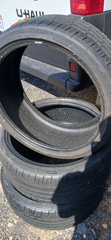 Like New 245 35 20 Tires. Real Deal