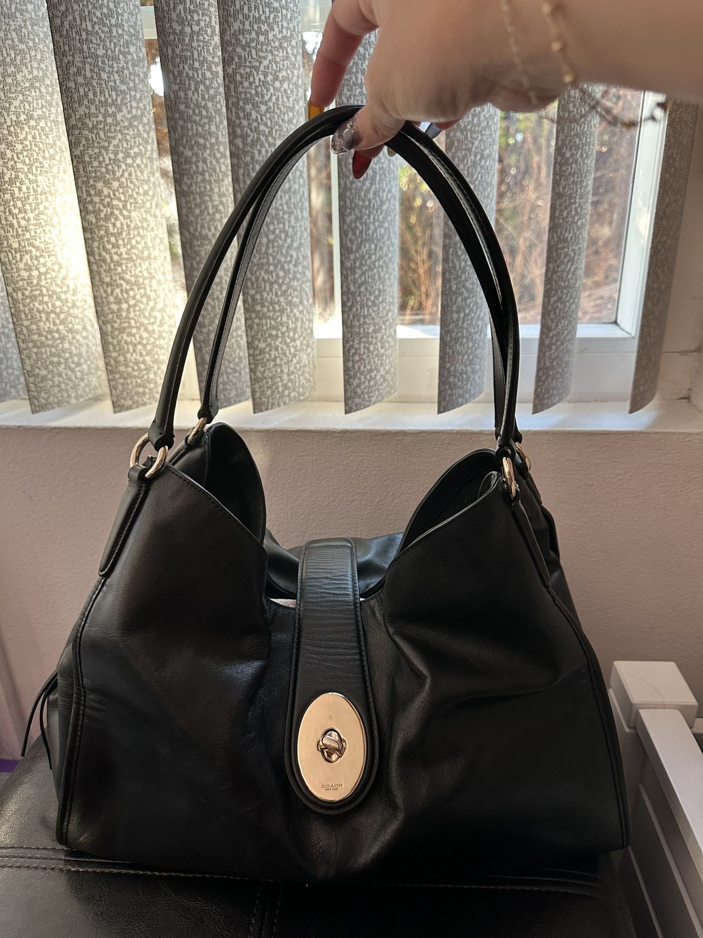 Vintage Coach Carlyle Bag