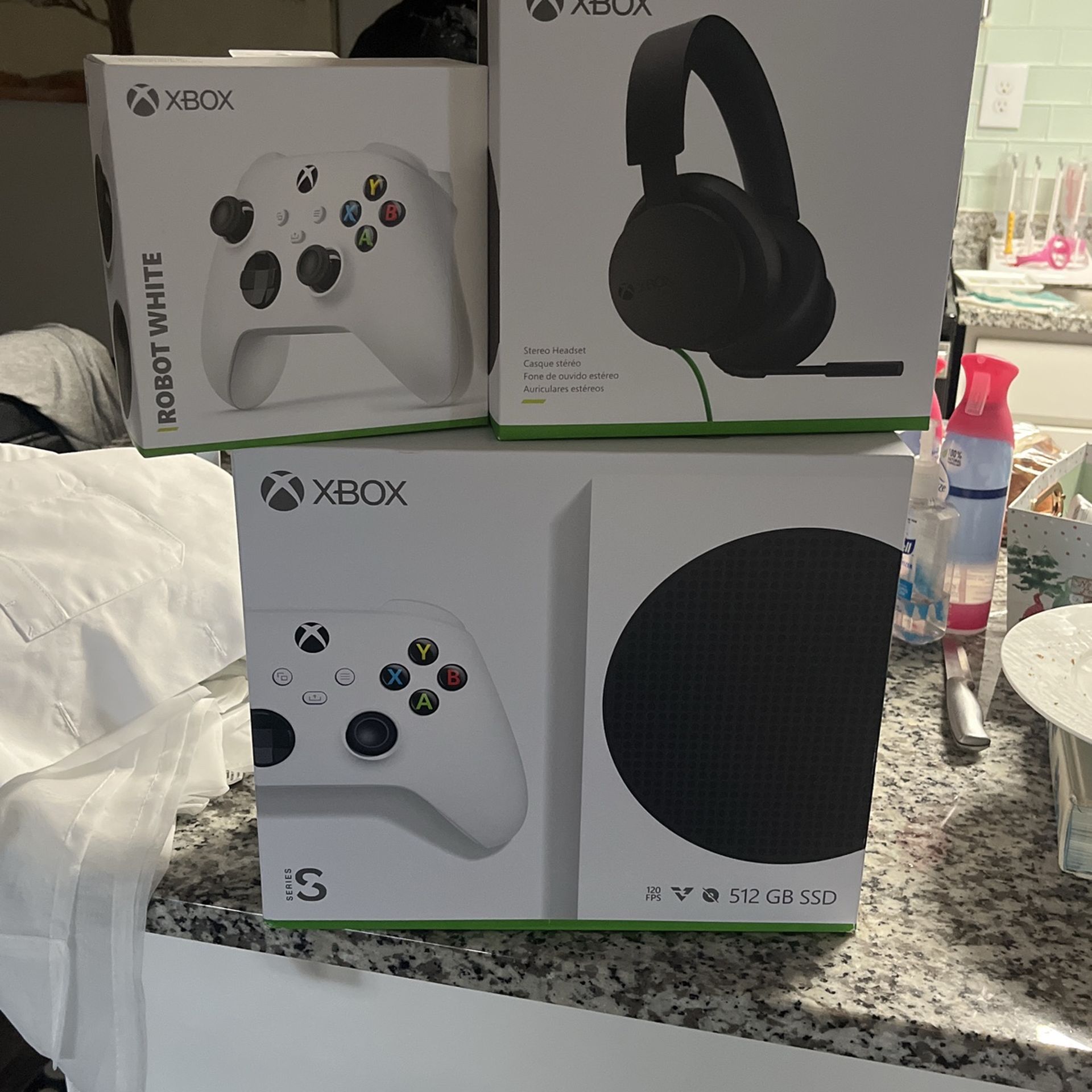 Xbox Bundle Cleaning Up And I Found Not An Xbox Fan