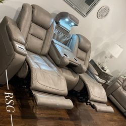 Gray Leather Power Reclining Sofa, Loveseat, Recliner  ⭐No Needed Credit Check 💛 $39 Down Payment with Financing


0651