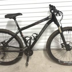 29er…2015 Motobecane Fantom29 18” Medium Frame. Excellent Condition!