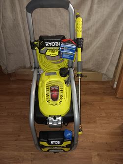 Ryobi 3300 PSI  2.5 GPM Agua  Fria  Water Pressure Machine Con Motor Honda