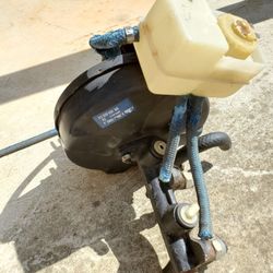 Porsche 911 Brake Master, Servo & Reservoir