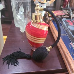 DS Vintage style cameo glass perfume atomiser 