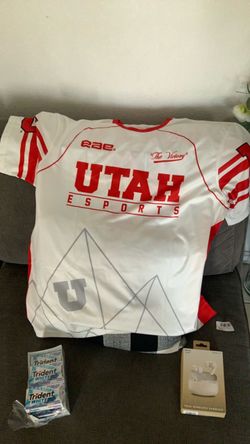 Utah Utes EAE ESPORTS #17 Gamer U Jersey mens size XL Red White Very Rare new color white and red