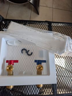 Washing Machine Outlet Box with Brass Valves, push fit