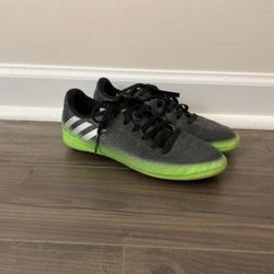Adidas Soccer Cleats Boys 2.5