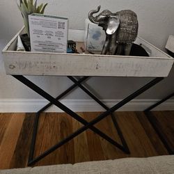 2 End Tables 