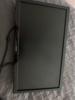 20 inch flatscreen Acer computer monitor includes wall mount Hardware
