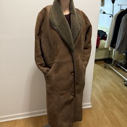 Snow jacket for woman size large pick up on cash