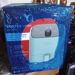 Instant Pot Vortex 2 Quart Mini Air Fryer 