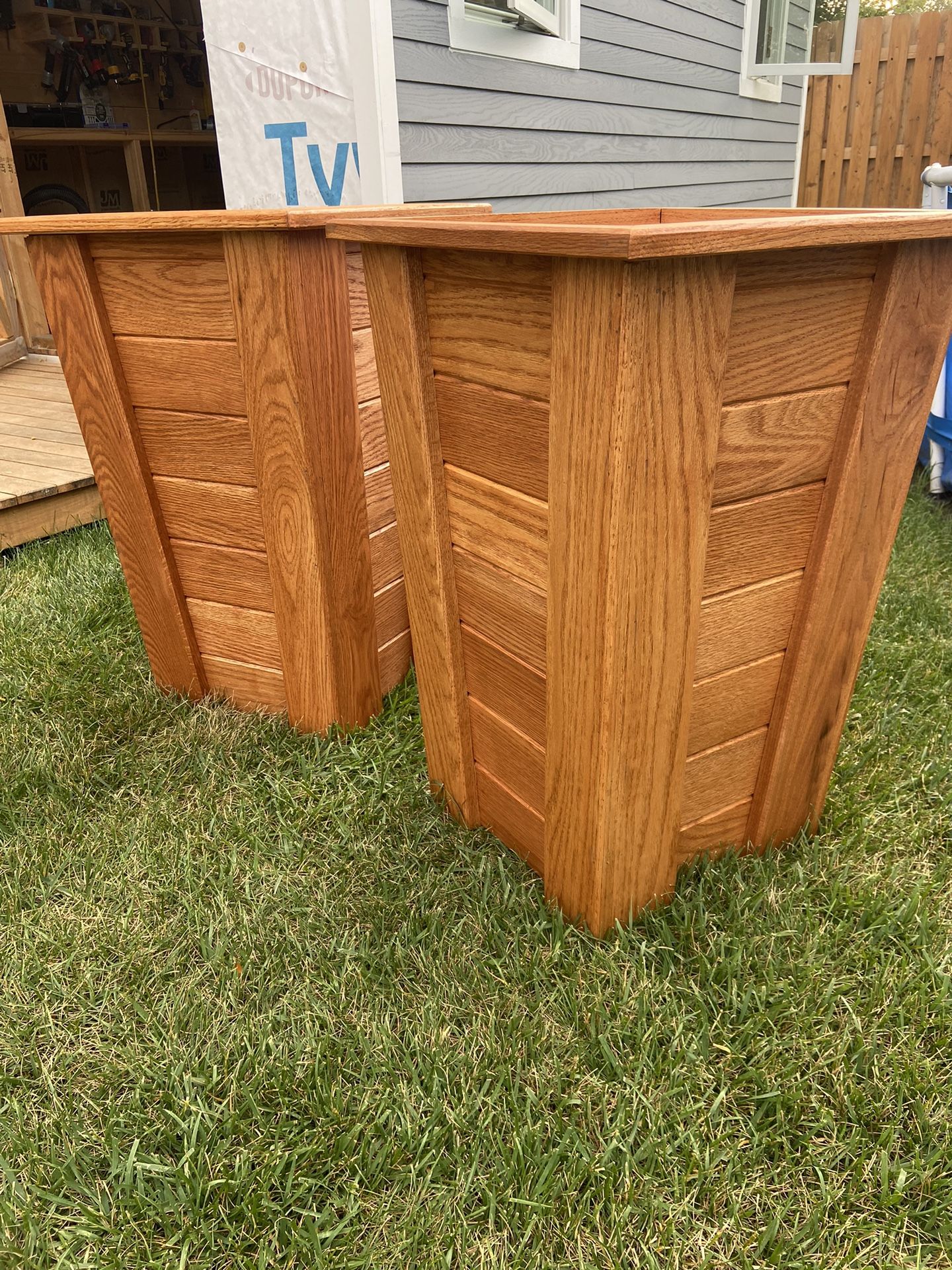 Flower Box Oak