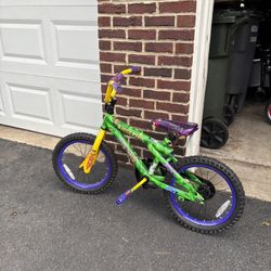 16” Bike With Training Wheels 