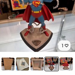 Superman Statue 1940's