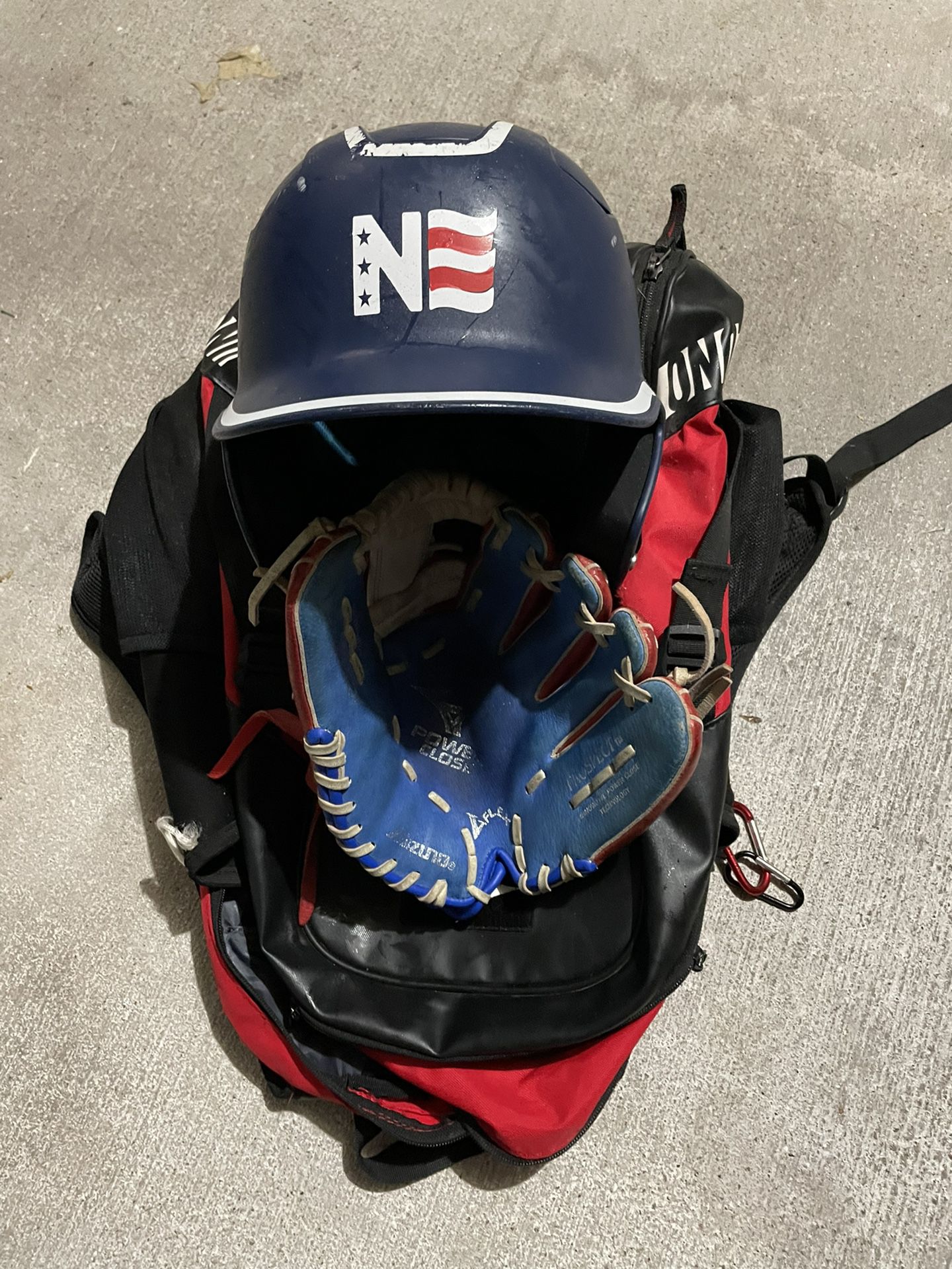 Mizuno  Baseball Backpack & Easton Helmet 