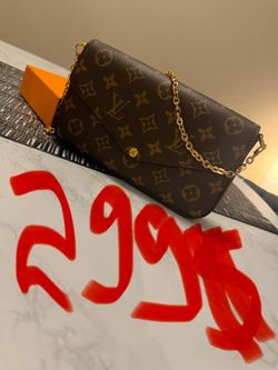 Louis Vuitton women’s hand bag