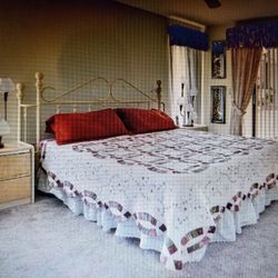 Free Bed Full Electronic 2 Bed  