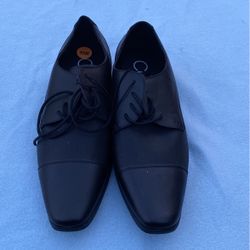 Calvin Klein Dress Up Shoes