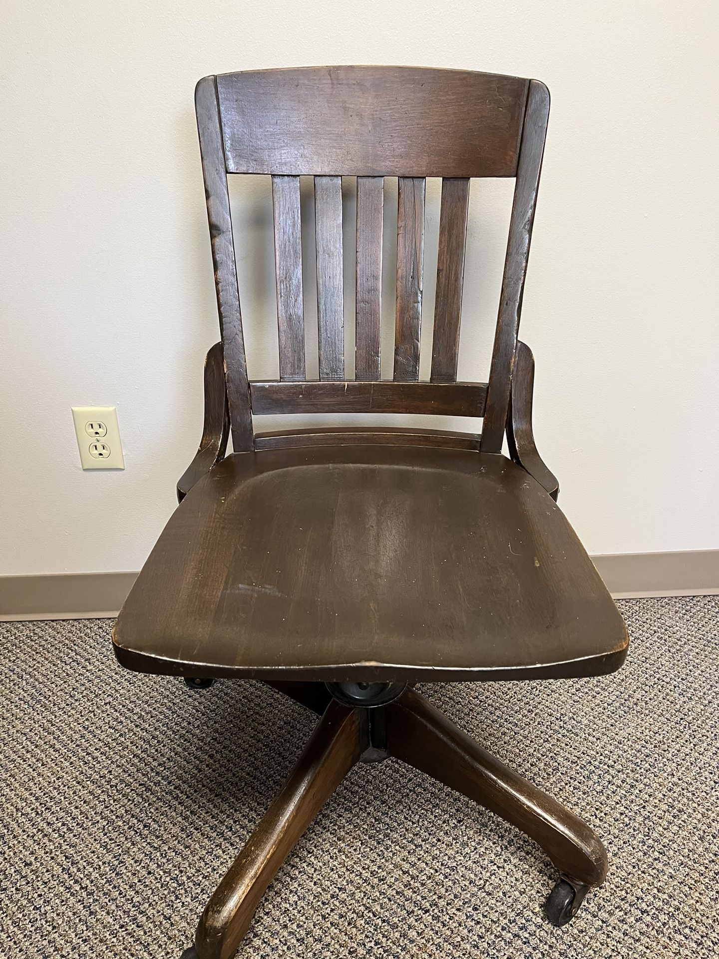 Antique Vintage Desk Office Chair – On Wheels and Swivels