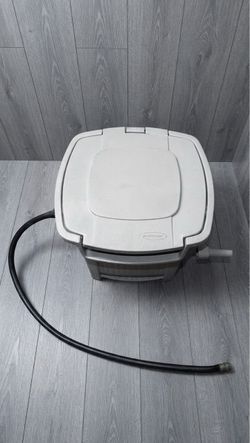 Suncast Hose Reel Hideaway Box with Hose